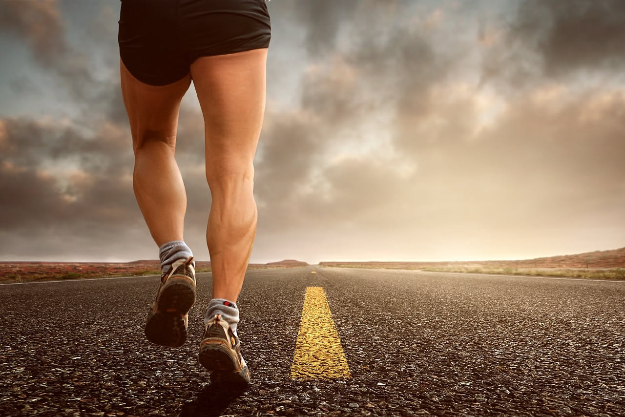 Cosa succede al corpo dopo un mese di camminate di 30 minuti