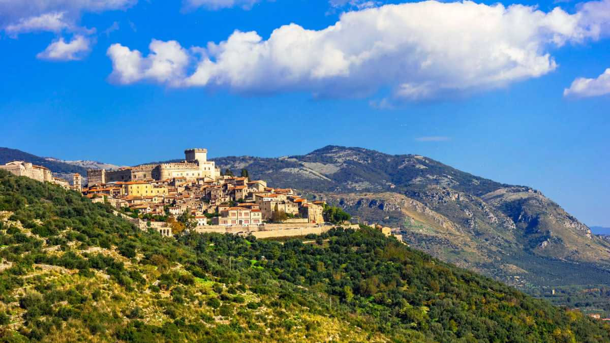 Borghi delle Madonie: quando la montagna siciliana racconta storie di pietra