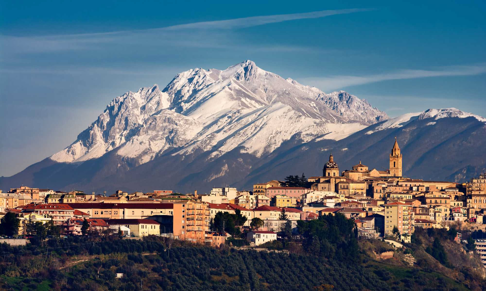 Montagna vs città: cosa cambia quando gli italiani lasciano la pianura