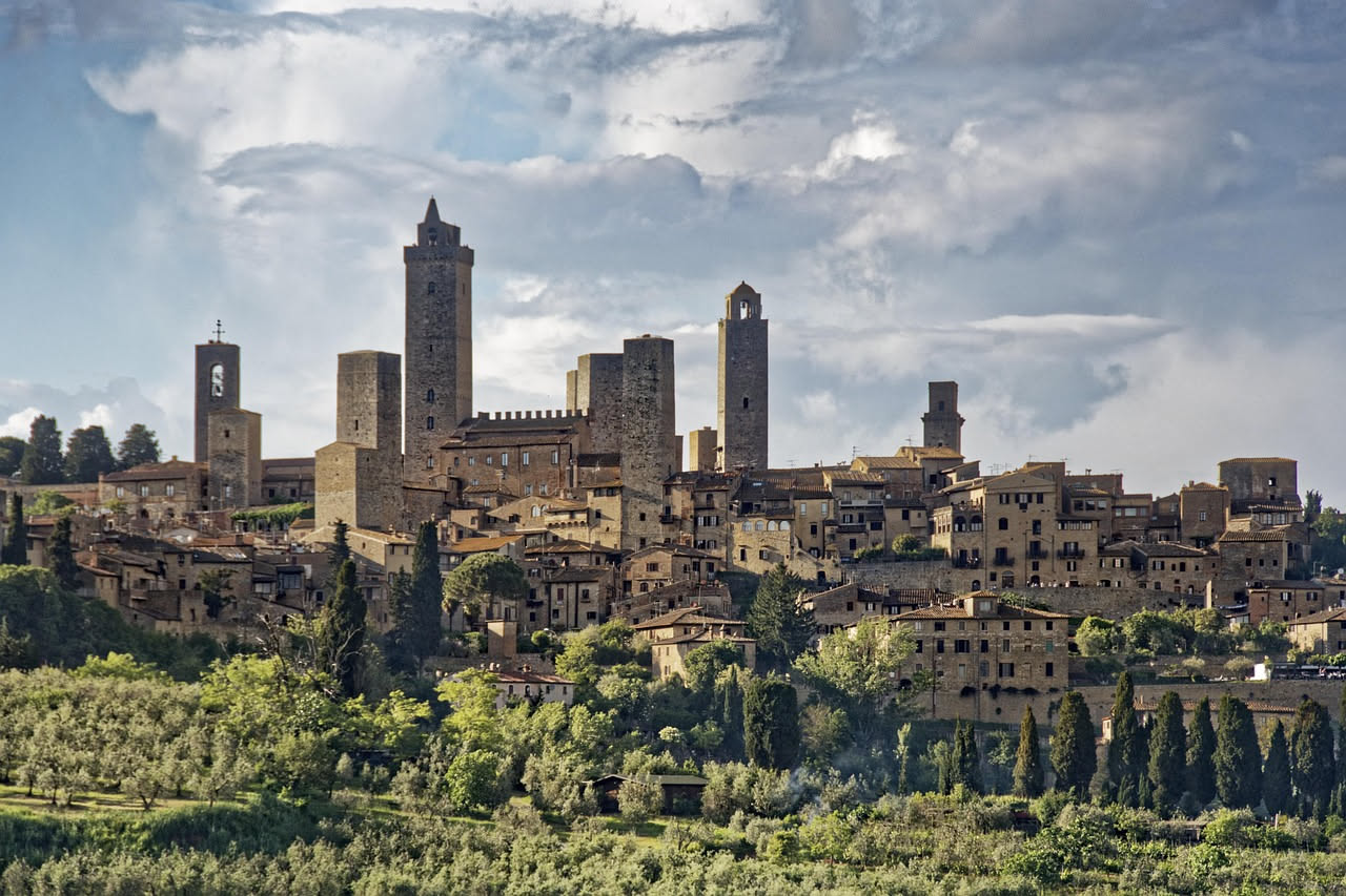 San Gimignano: la città delle torri nel cuore della Toscana